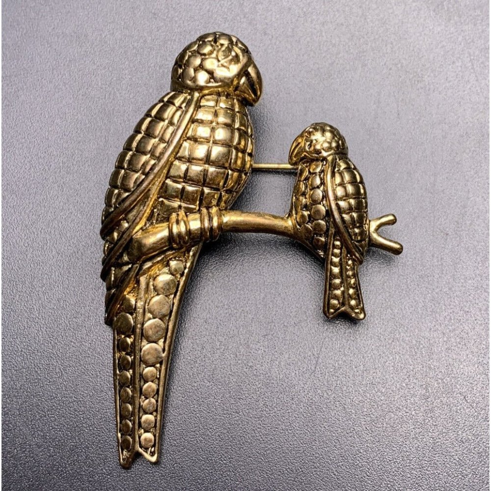 Mom Baby Parrot Brooch Pin Tropical Bird Gold Tone Pair of Birds